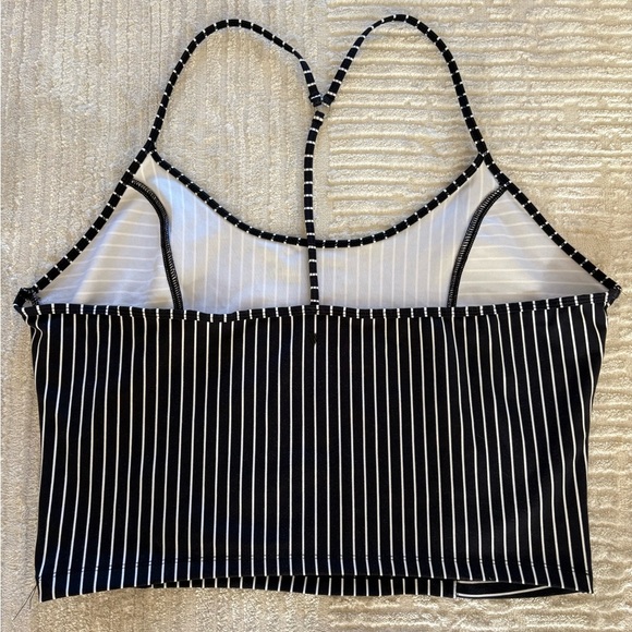 Victoria's Secret On Point Cropped Cami Tank in black white stripe - Size XXL - Picture 5 of 5
